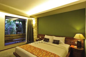 Rumah Batu Solo