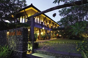 Rumah Batu Solo