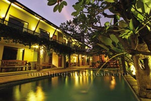 Rumah Batu Solo