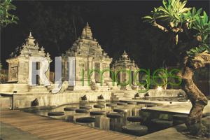 Aroma Resort Klasik Hindu Jawa Tirto Raharjo Ethnic Wooden House